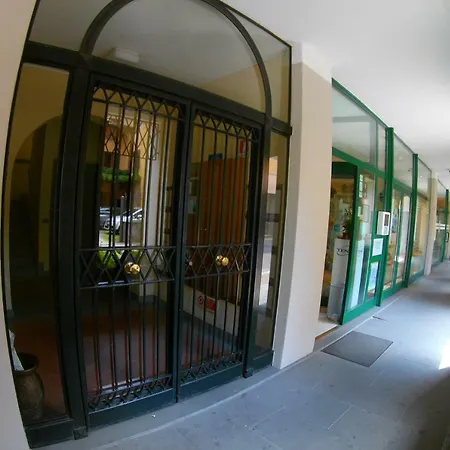 Casadolcecasa *